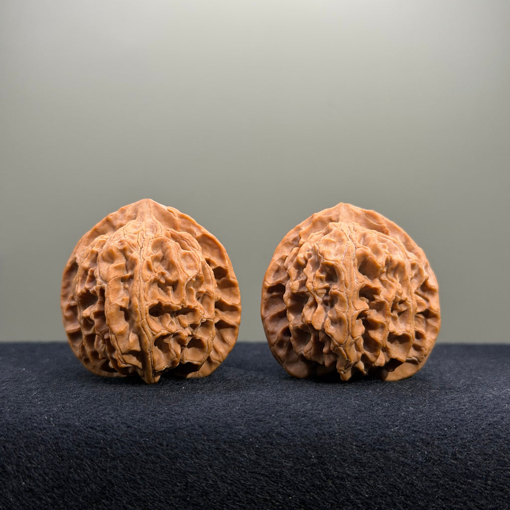 Triangle Shape · Apple Orchard Wenwan Walnut · 38mm · Natural · Select Ritual