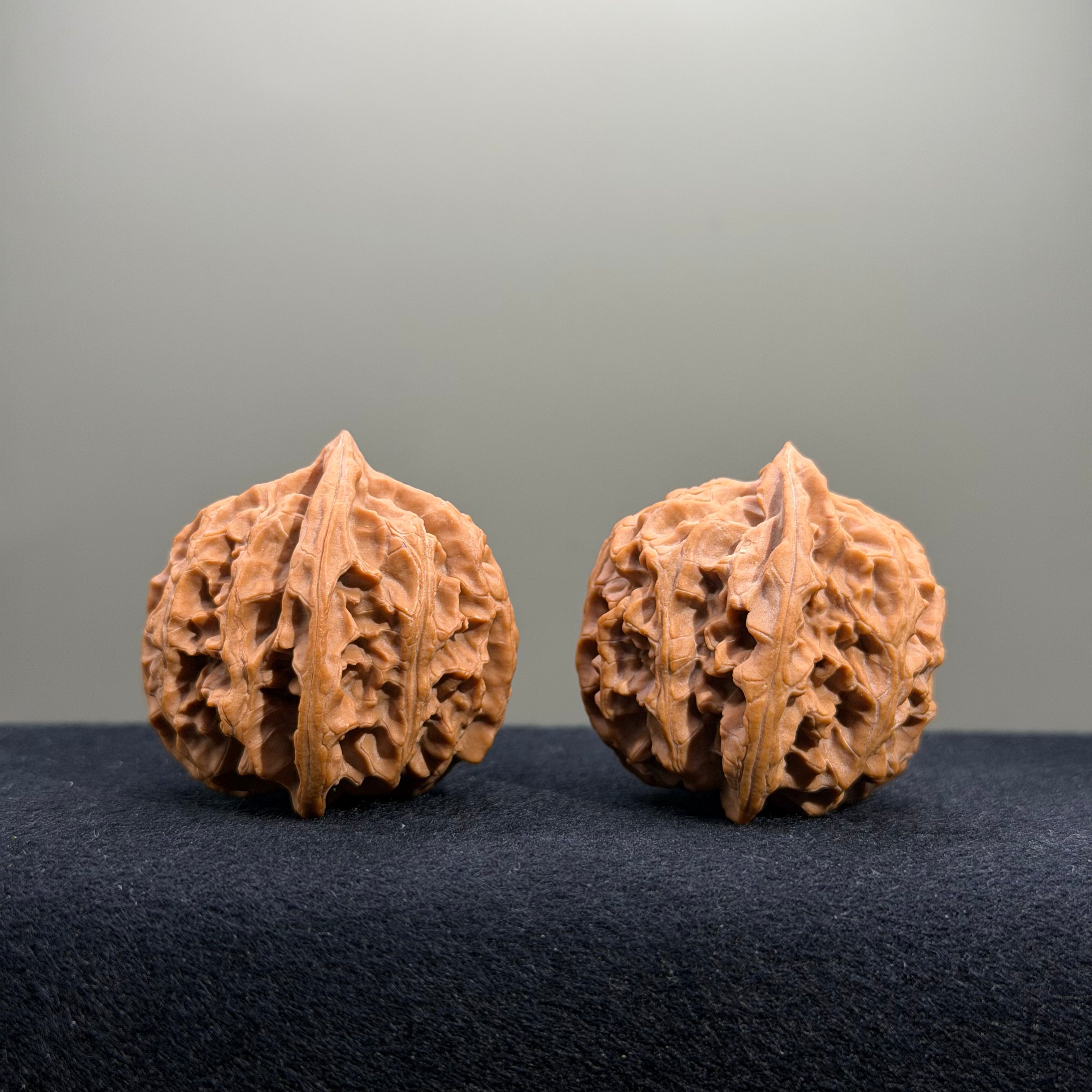 Triangle Shape · Apple Orchard Wenwan Walnut · 38mm · Natural · Select Ritual