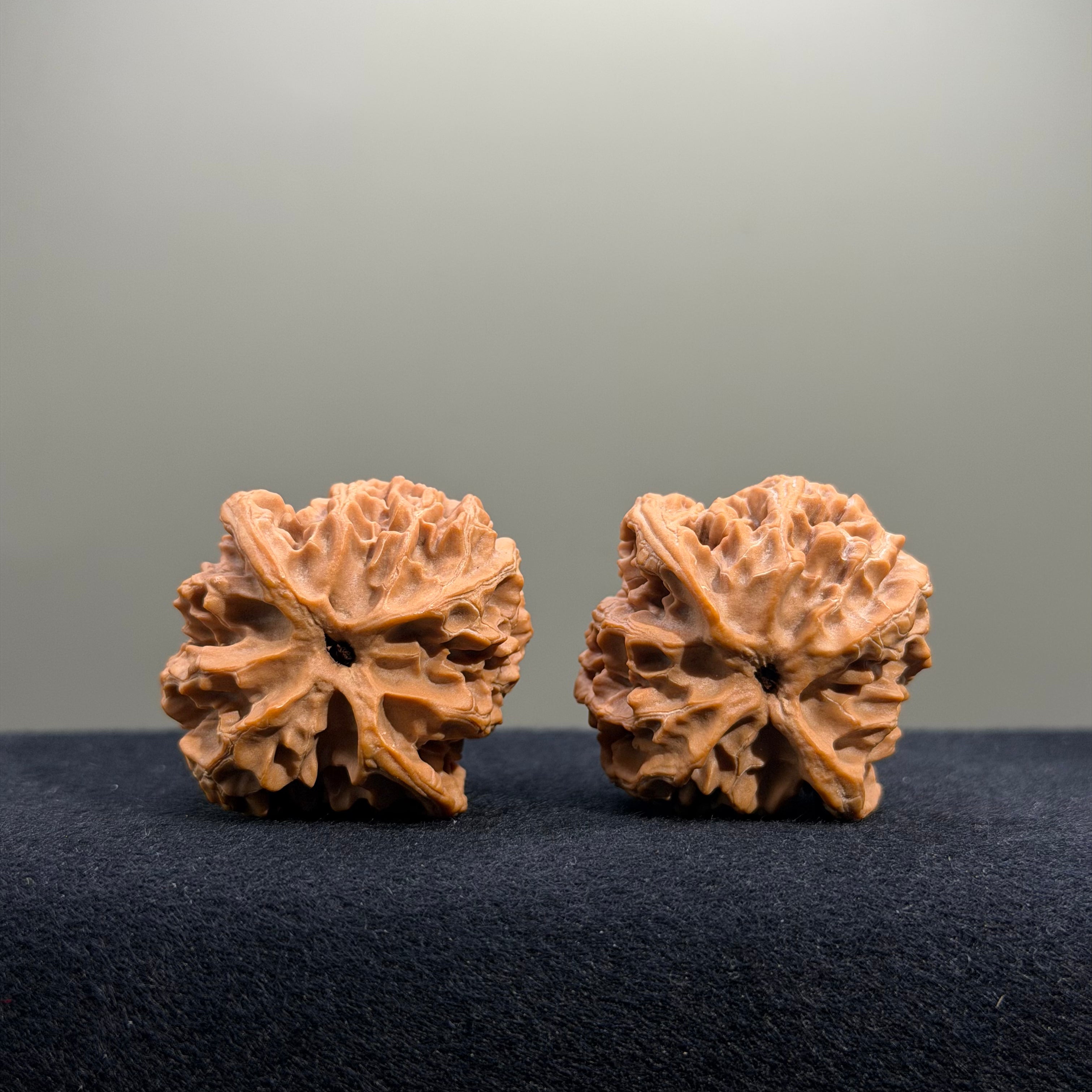 Triangle Shape · Apple Orchard Wenwan Walnut · 38mm · Natural · Select Ritual
