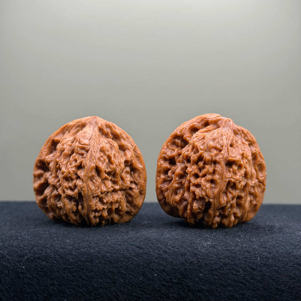 Nanjiang Stone Wenwan Walnut · 38mm · Entry Ritual