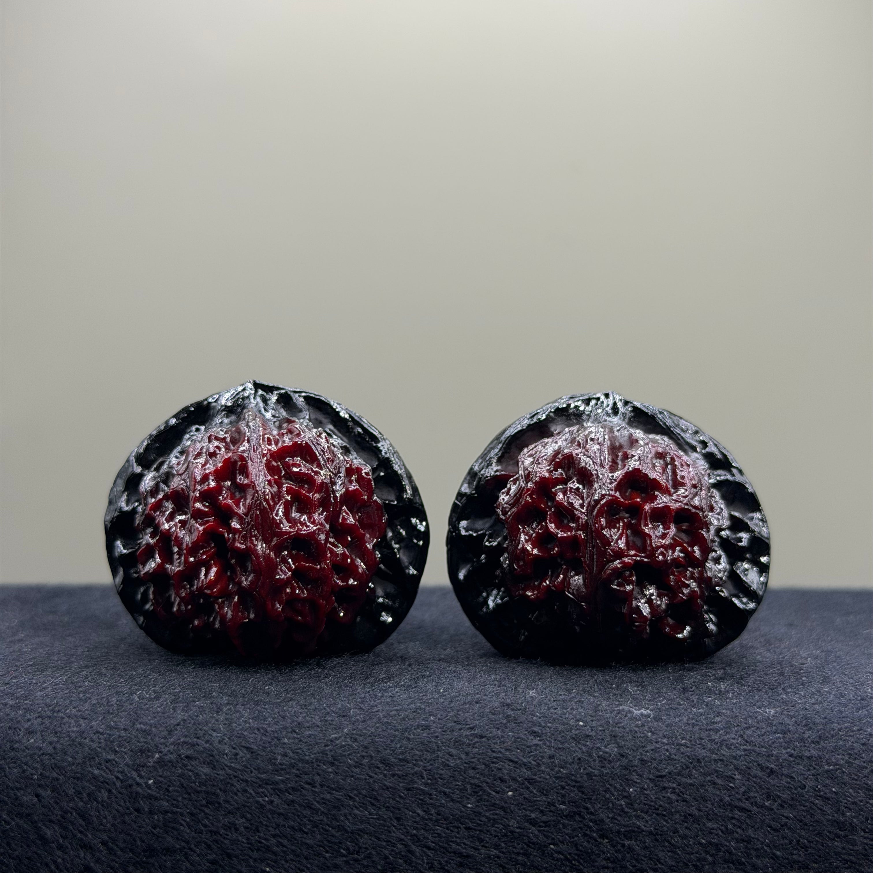 Ghost Rider · Palace Lantern Ground Buried Wenwan Walnut · 40mm · Premium Ritual