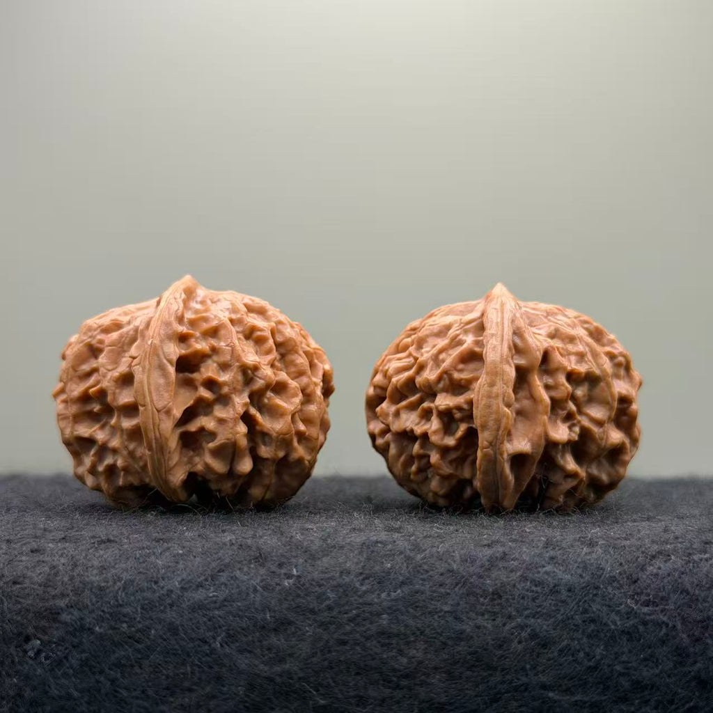 Taihang Ingot Wenwan Walnut · 39mm · Select Ritual