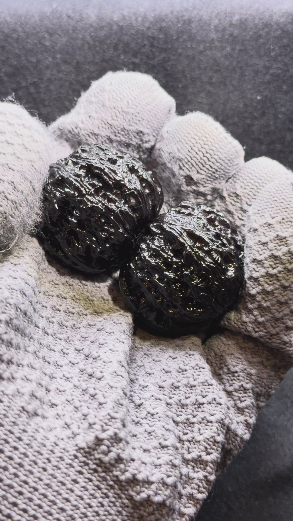 White Lion Ground Buried Wenwan Walnut · 37mm · Select Ritual