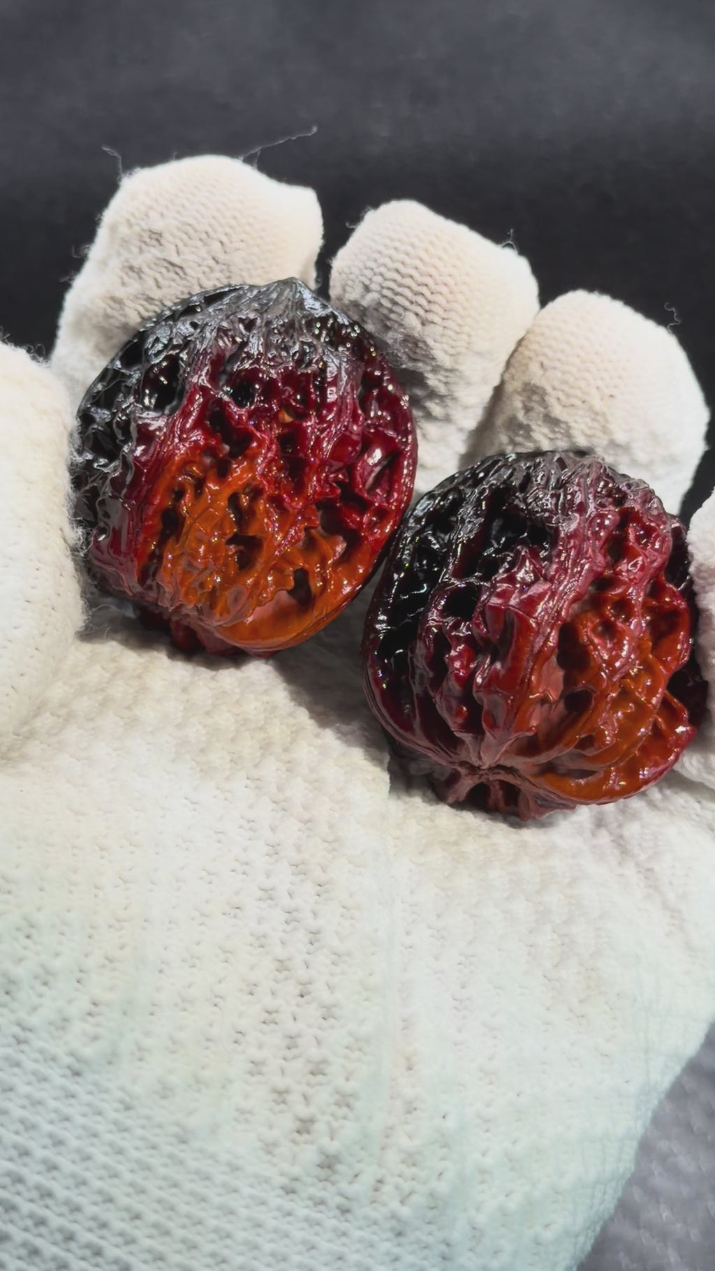 Ghost Rider · Chicken Heart Wenwan Walnut · 40mm · Select Ritual