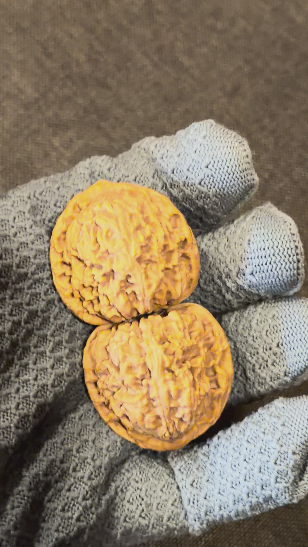 Nanjiang Stone Lion Head Wenwan Walnuts