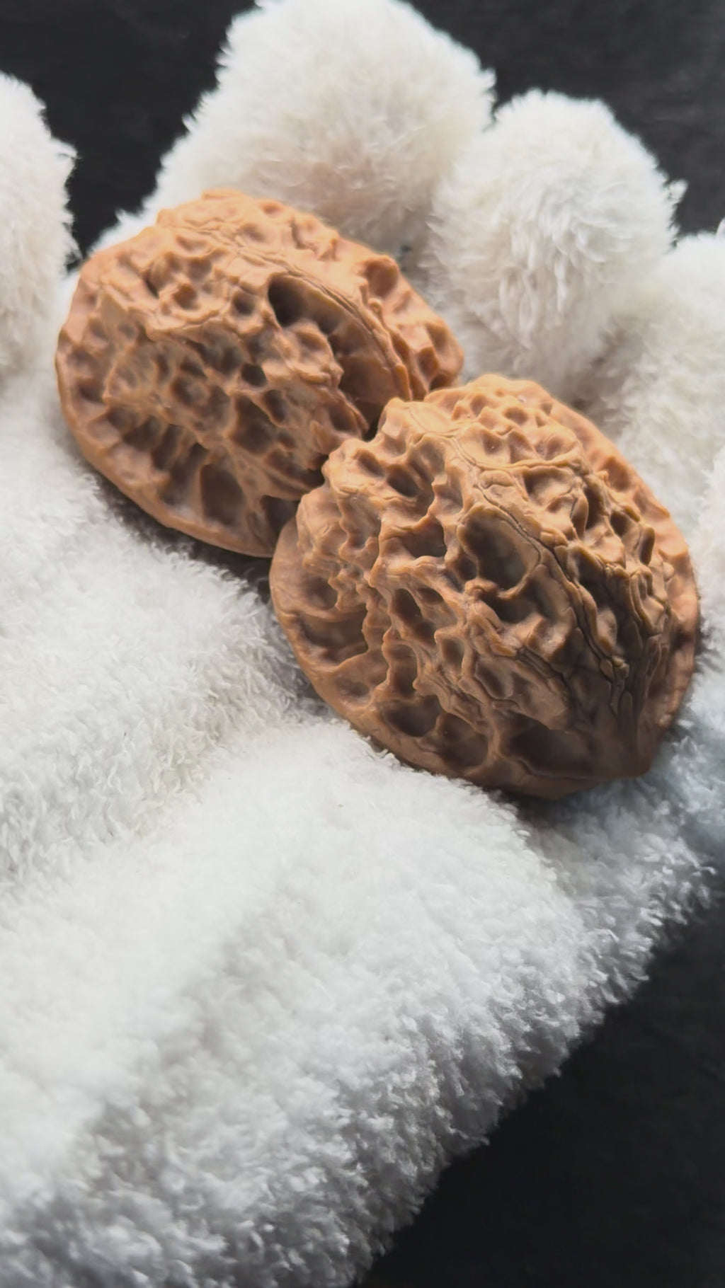 Linglong Wenwan Walnut · 39mm · Natural · Select Ritual