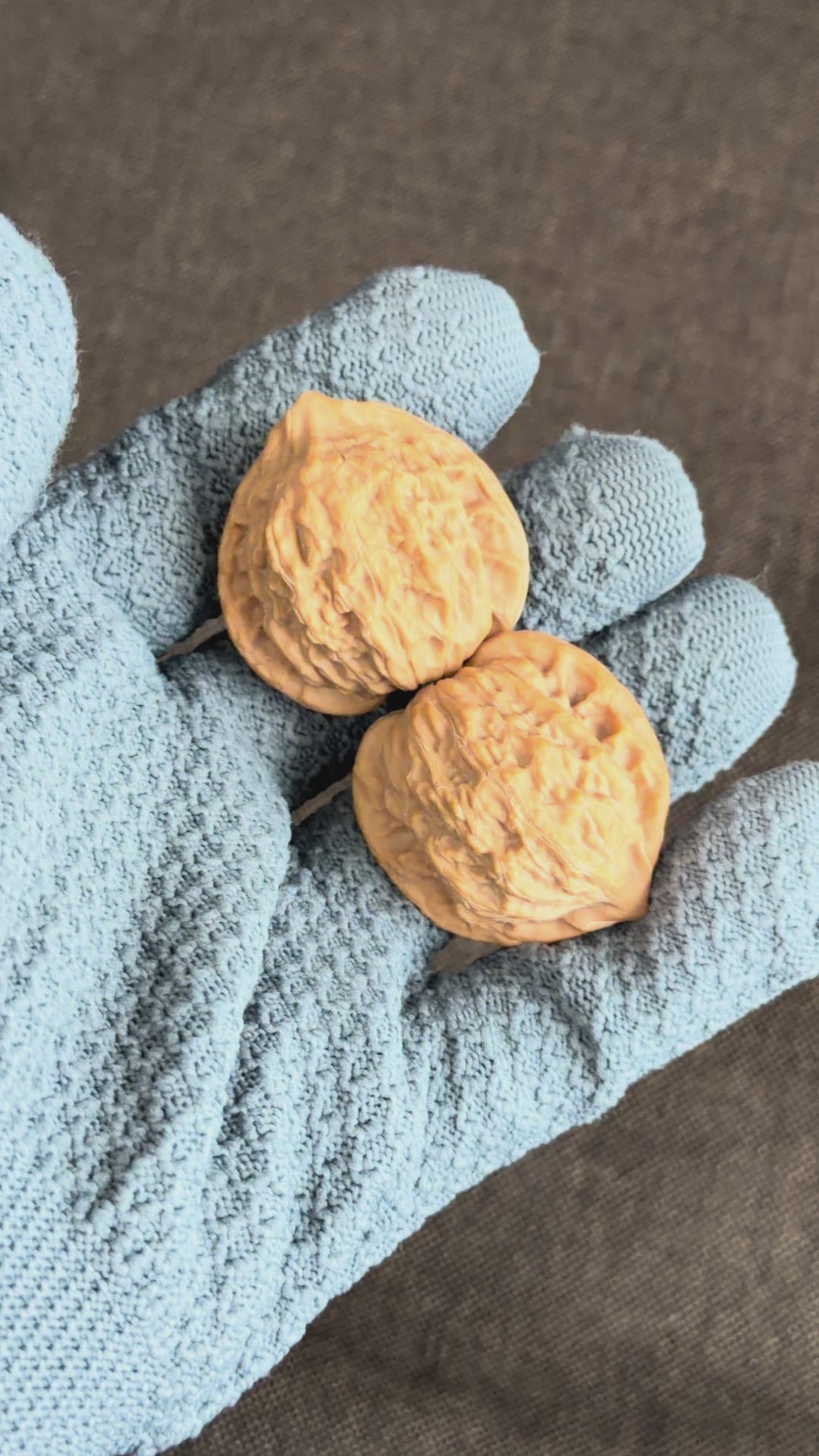 Cui Kai Prince Hat Wenwan Walnut