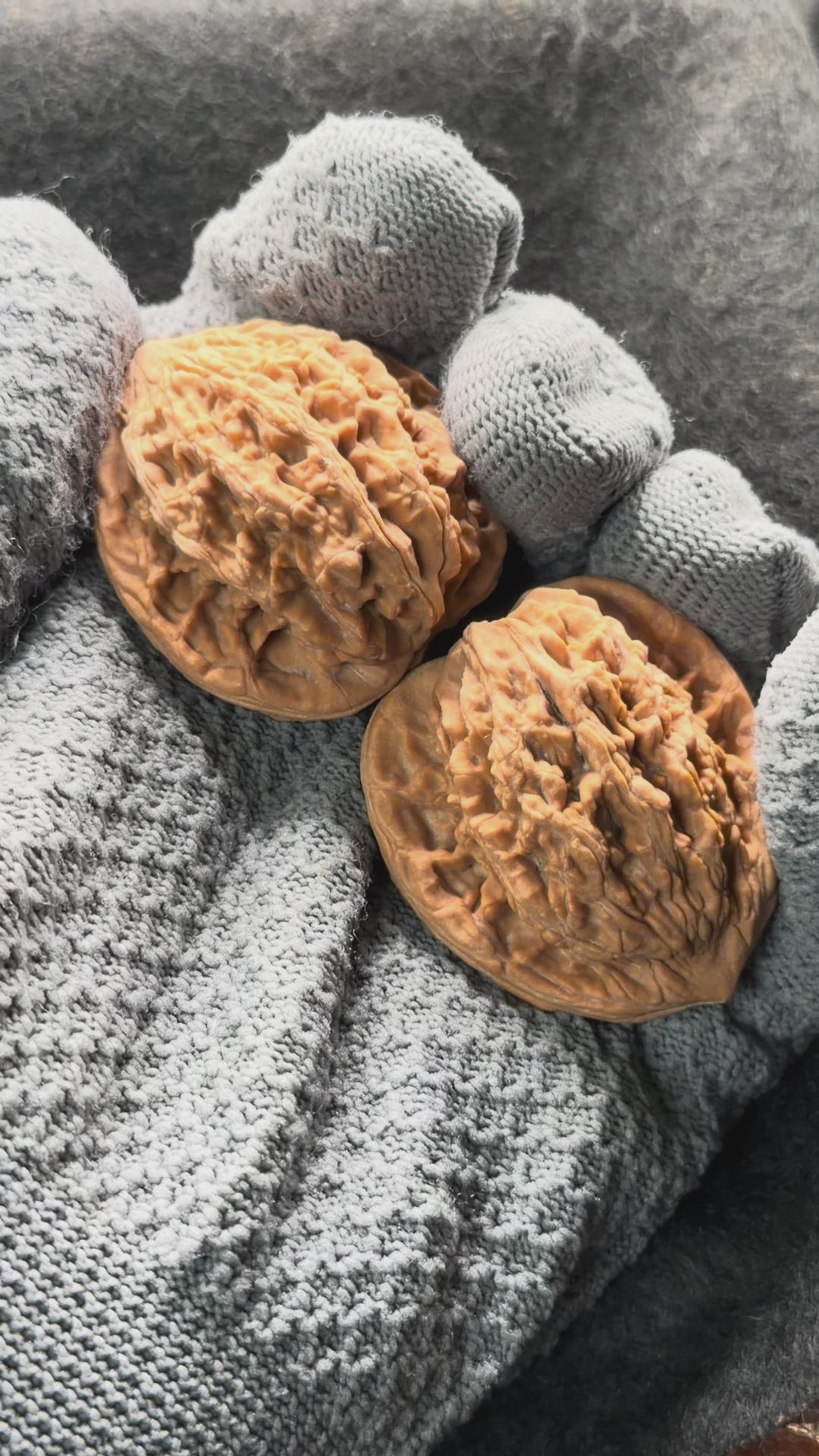Wheat Ear Tiger Head Wenwan Walnut · 40mm · Select Ritual