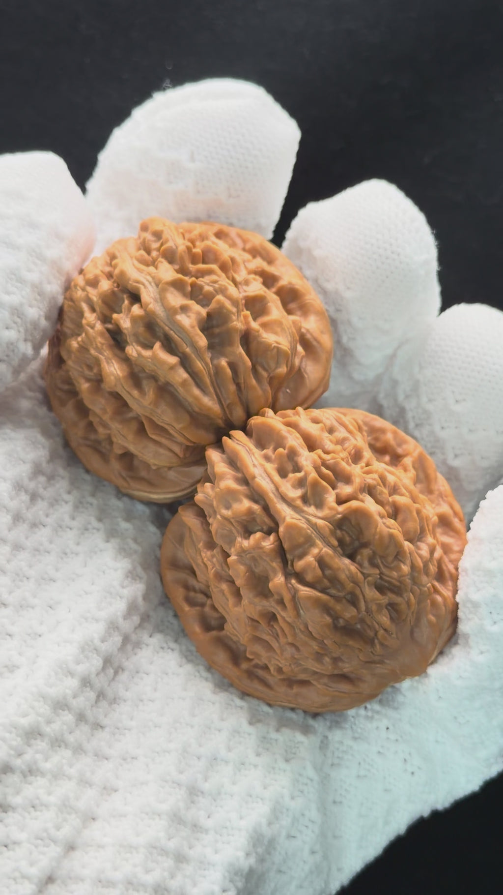 Four Towers Wenwan Walnut · 43mm · Natural · Premium Ritual