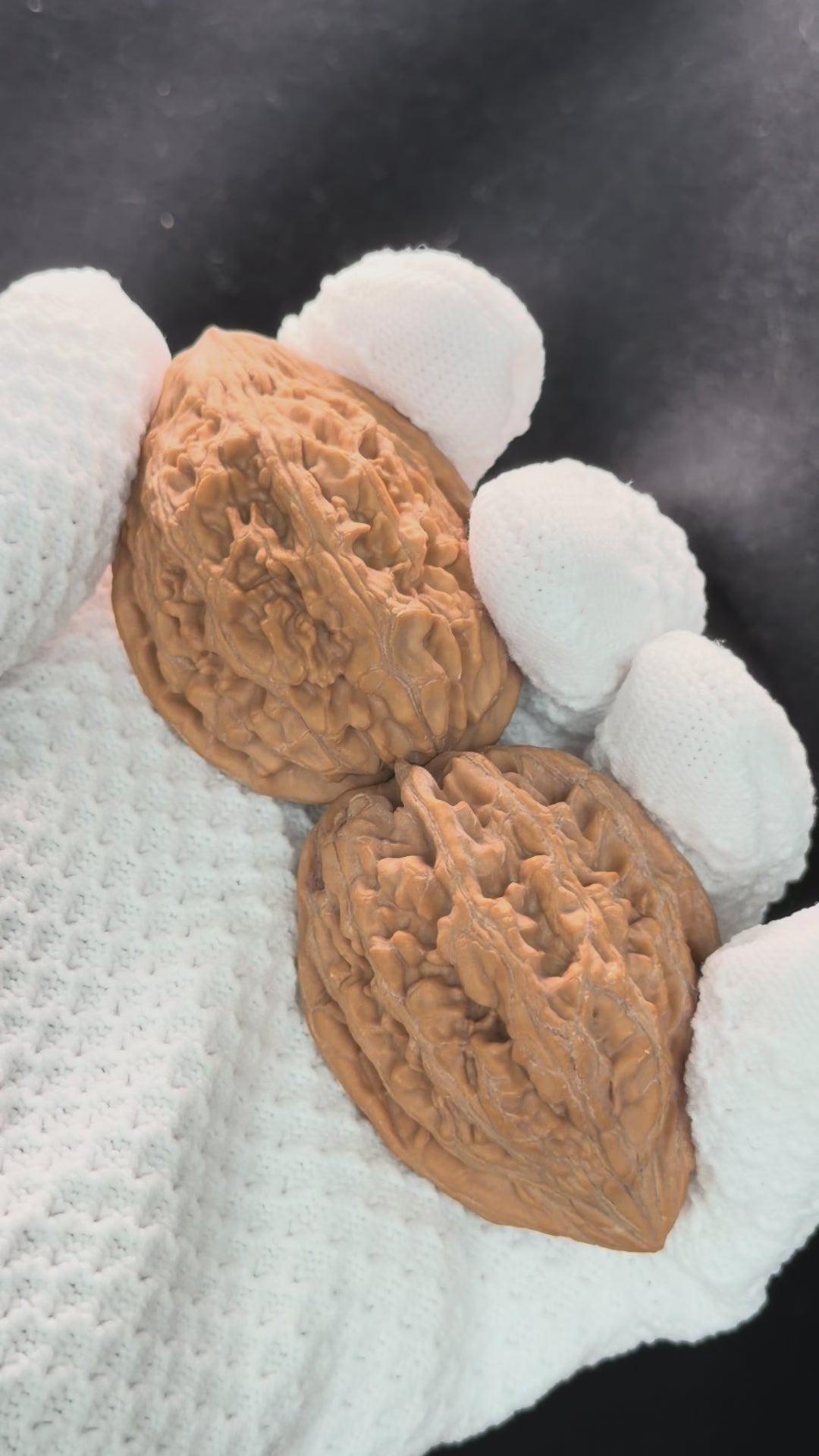 Dagushi Wenwan Walnut · 40mm · Natural · Select Ritual